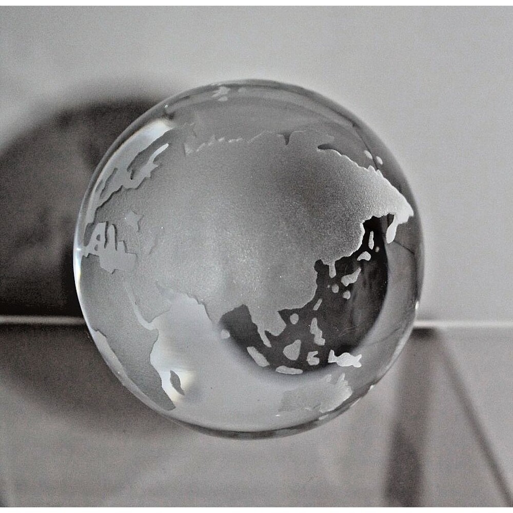 Clear Glass Etched World Globe Paperweight Earth Continents Sphere Polished Base